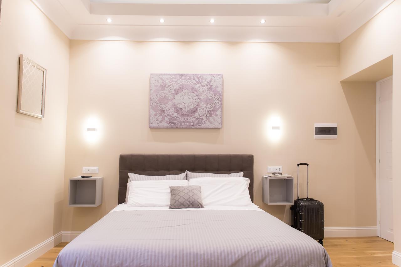 Nazionale Palace Suites Rome Exterior photo